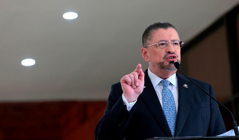 Costa Rica: Presidente Chaves modificará norma sobre el aborto, cumpliendo compromiso con la Alianza Evangélica