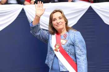 Perú vive un nuevo cambio de mando tras la vacancia de Dina Boluarte