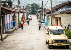 Pastor enfrenta desplazamiento forzado tras ultimátum de consejo indígena en Colombia