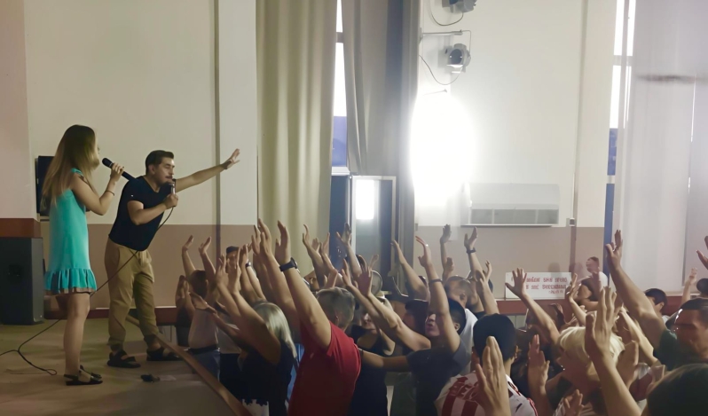 Misionero mexicano anima a jóvenes creyentes para salir de su zona de confort