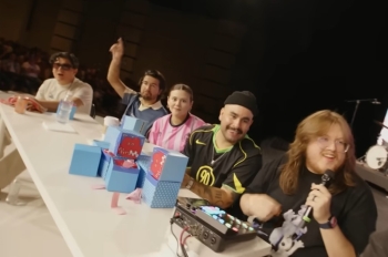 Un Corazón celebra el episodio 100 de Latido Podcast ¿el último de la banda?