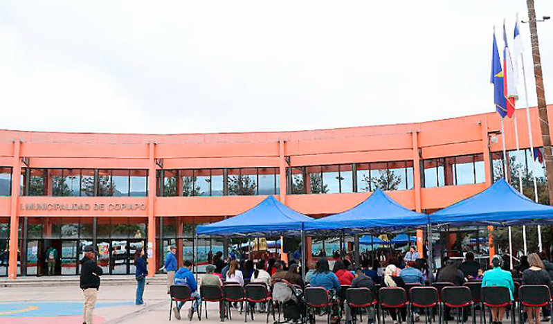 Chile: Municipalidad de Copiapó reconoce a las iglesias evangélicas al izar la bandera cristiana