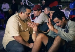 Más de 250 personas sin hogar aceptan a Cristo en cultos bajo los puentes en Brasil