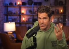 Dallas Jenkins les pide a los fans de The Chosen que dejen de repetir 'falsedades' sobre la serie