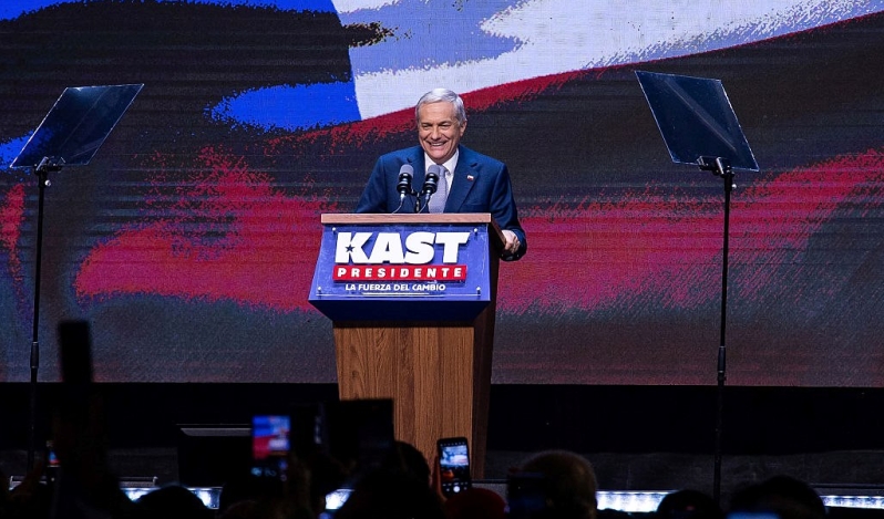 Chile gira hacia el conservadurismo: José Antonio Kast logra histórica victoria presidencial