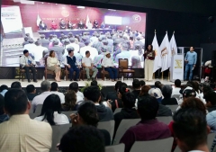 Fiscalía de Chiapas lleva el Decálogo Humanista a universidad cristiana del sureste mexicano