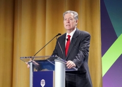 Inicia Cumbre de Libertad Religiosa Internacional en Washington con llamado urgente contra la represión global