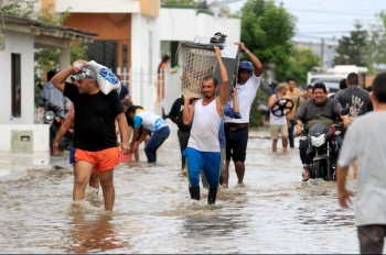 Iglesia colombiana se moviliza en oración y ayuda ante trágicas inundaciones