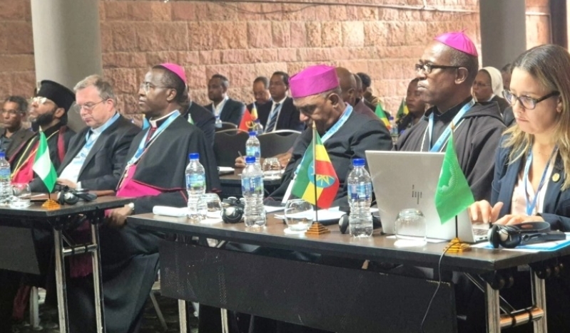 La Unión Africana y obispos católicos firman pacto renovado para impulsar la paz y la gobernanza