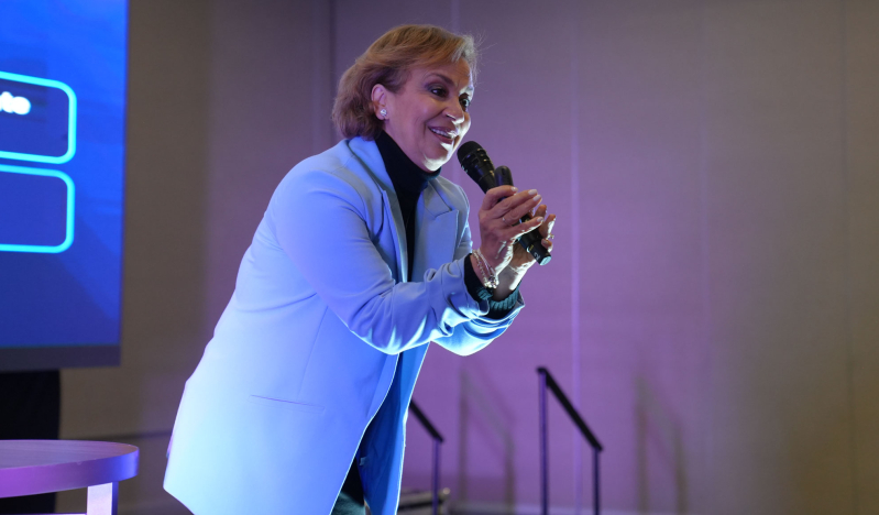 La autoridad de la palabra: el desafío de Sonia González a los comunicadores hispanos