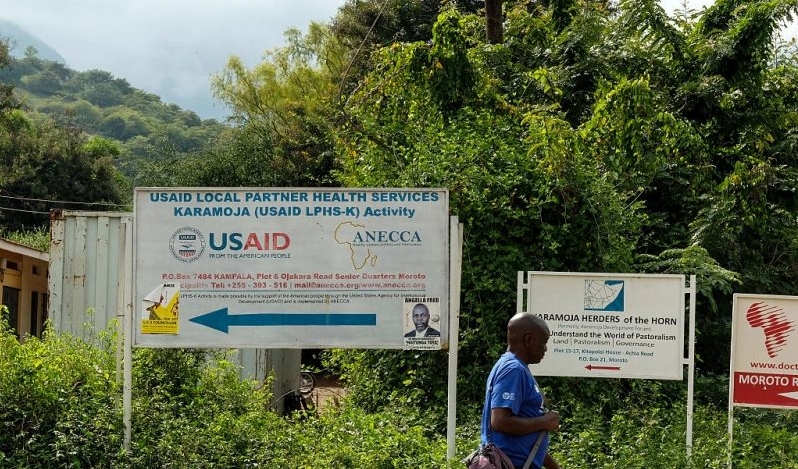 África: proveedores de salud basados en la fe se adaptan ante recortes de ayuda estadounidense