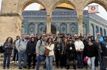 Miembros de una iglesia regresan a EE.UU. desde Israel tras quedar varados debido al conflicto con Irán