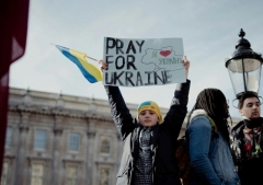 Sociedad Bíblica Ucraniana distribuye millones de Biblias para sanar traumas de guerra, especialmente en niños