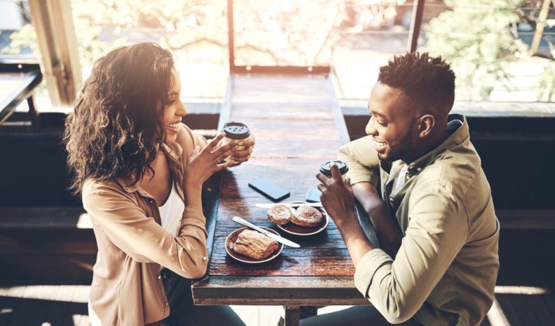 Por qué los grandes matrimonios nunca dejan de tener citas