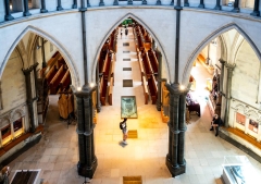 Británicos temen el impacto del alejamiento de la nación del cristianismo