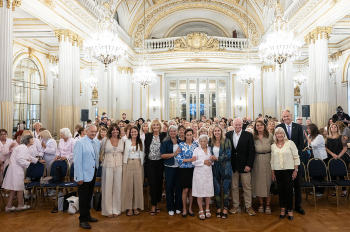 ACIERA entrega reconocimientos a mujeres por su labor solidaria