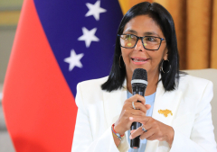 Líderes religiosos se reúnen con Delcy Rodríguez y presentan hoja de ruta para la paz en Venezuela