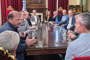 Líderes evangélicos latinoamericanos se reúnen con el presidente de la Cámara de Diputados en Argentina