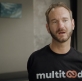 Nick Vujicic desmiente falsos informes sobre su muerte y sobre un cáncer