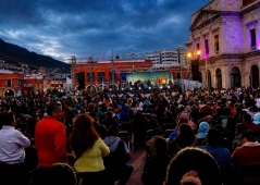 Buscan extender celebración del