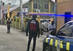 Iglesia en Jamaica promete continuar servicios tras el asesinato a tiros de una de sus integrantes