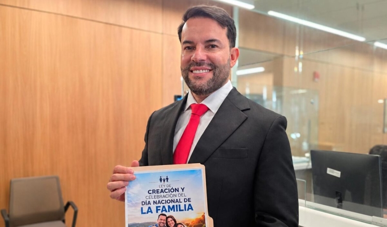 Diputado Gerald Bogantes propone el Día Nacional de la Familia en Costa Rica para fortalecer a la sociedad