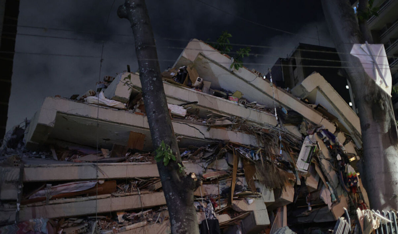 Fuertes terremotos de 7.2 y 7.5 grados sacuden el norte de Venezuela