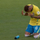 Neymar se arrodilló en oración antes de romper en llanto por la eliminación de Brasil