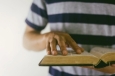 ¿Pensabas que la versión de tu Biblia no importa? piénsalo de nuevo