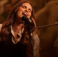 Aline Barros lanza 