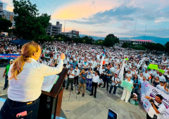Evangélicos marchan en Chiapas para pedir la derogación de la reforma sobre identidad de género