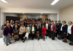 Centenar de mujeres participan en conferencia sobre identidad y propósito en Lima