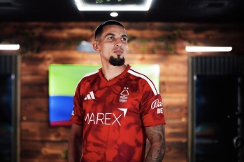 Daniel Muñoz su fe y perseverancia en su nueva etapa con el Nottingham Forest