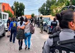Jóvenes atacan una escuela en México tras publicar amenazas y simbología satánica en redes sociales